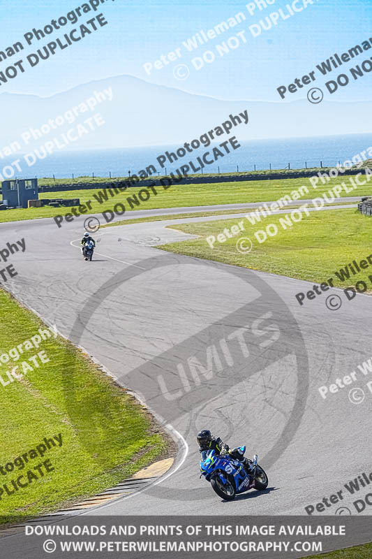 anglesey no limits trackday;anglesey photographs;anglesey trackday photographs;enduro digital images;event digital images;eventdigitalimages;no limits trackdays;peter wileman photography;racing digital images;trac mon;trackday digital images;trackday photos;ty croes